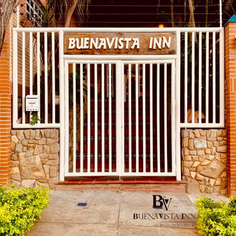 Buenavista Inn Майкетія Екстер'єр фото